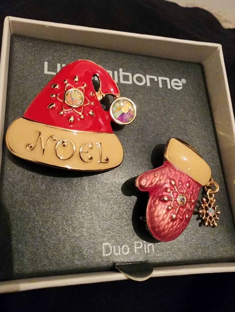 Liz Claiborne Duo Pins Christmas theme